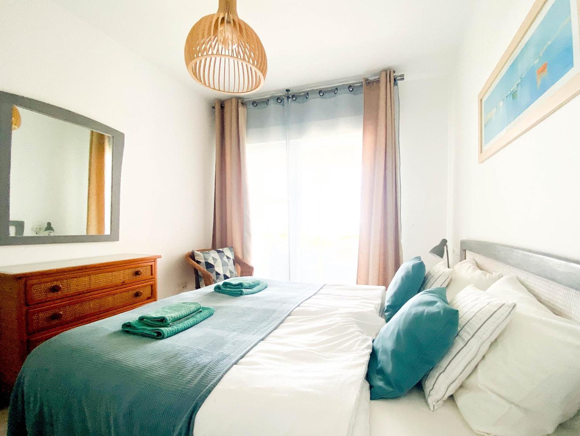 Frontline Beach Ground Floor With Privet Garden, Mi Capricho 16 Mijas Buitenkant foto