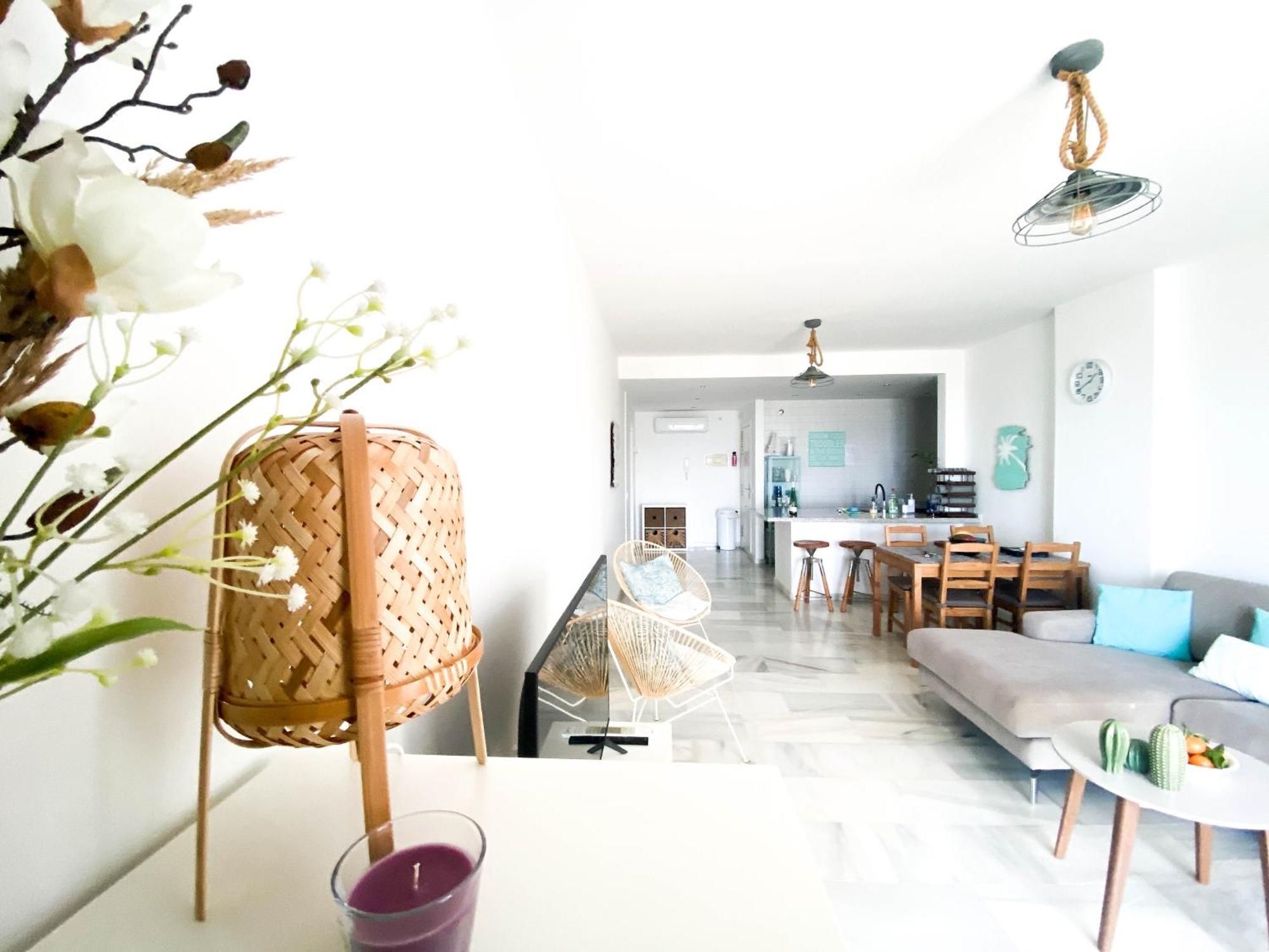 Frontline Beach Ground Floor With Privet Garden, Mi Capricho 16 Mijas Buitenkant foto
